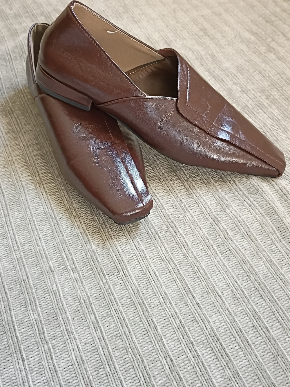 Brown Square Toe Slip-On Loafers Size 8US | 90s Minimalist Flat Dress Shoes